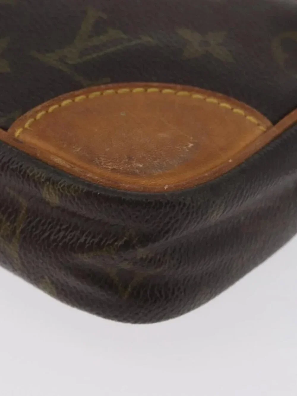LOUIS VUITTON Monogram Marly Dragonne GM Clutch Bag - Picture 9 of 16